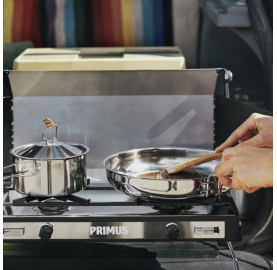Ensemble casseroles et poêles en acier pour van