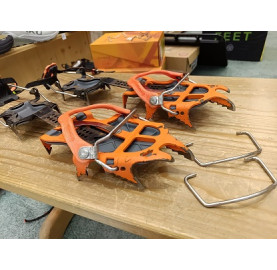 Crampons techniques ALPINIST PRO Mono-pointe CAMP