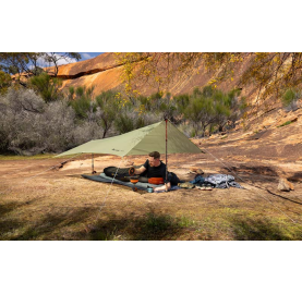 Tarp en location Sea To Summit Escapist Evp