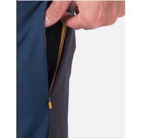 Ventilations sur les cuisses et tissu respirant