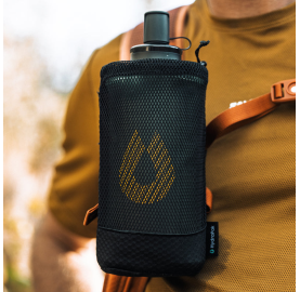 kit PACKFLASK HYDRAPAK se fixe facilement à la bretelle d’un sac à dos