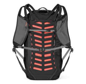 1 poche gourde souple + 1 poche fermée Pedroc Core SALEWA